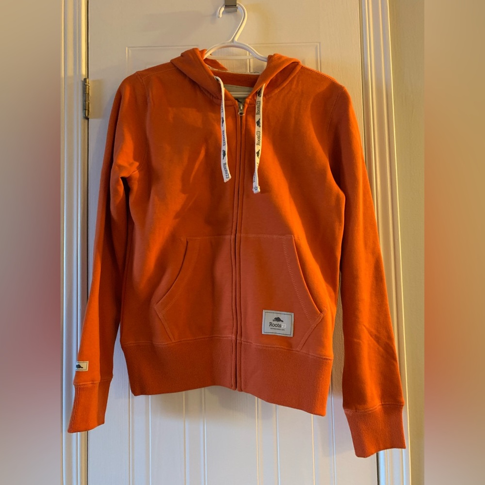 Roots zip up